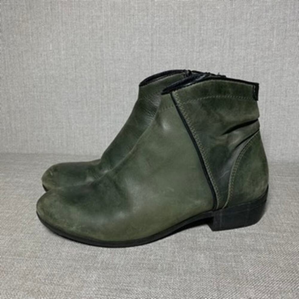 WOLKY Winchester Green Softy Wax Bootie Womens Size EU 40 US 9.5 Leather